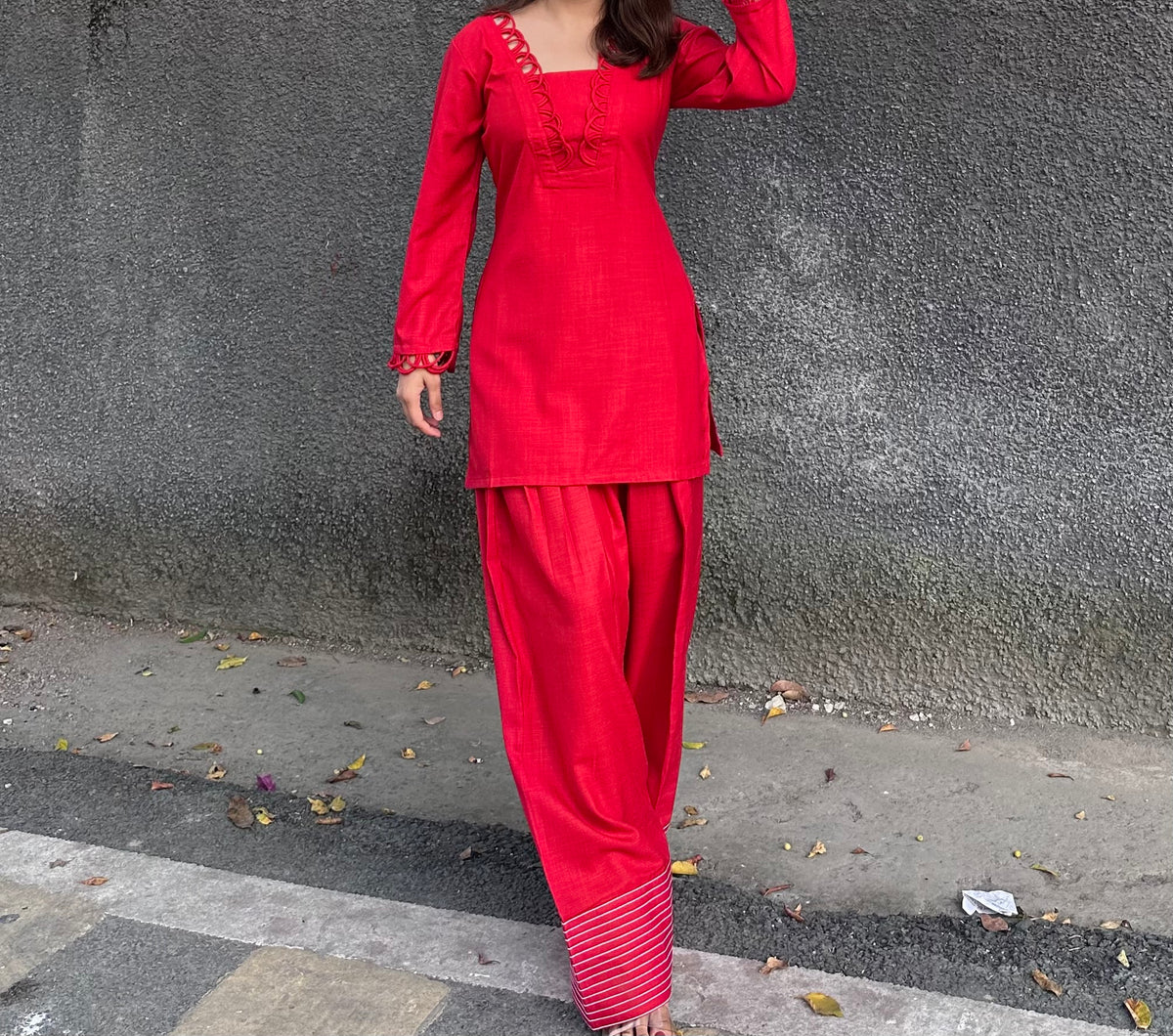 Indyadiva Rivaara Red corset back farshi set