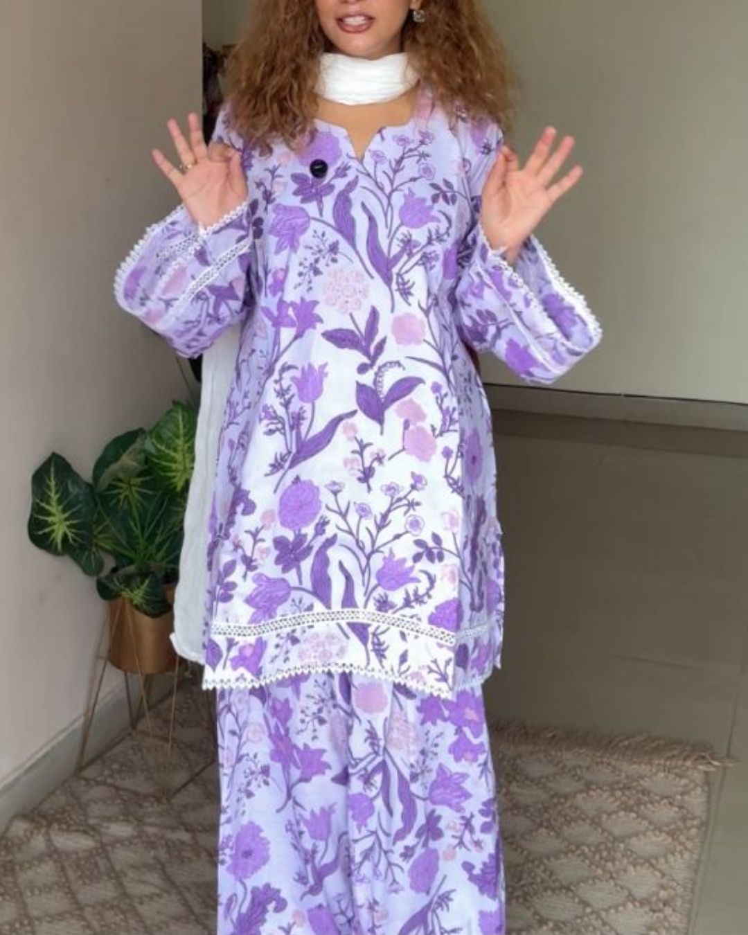 Indyadiva Aamna Three Pcs Lilac Cotton Farshi Set