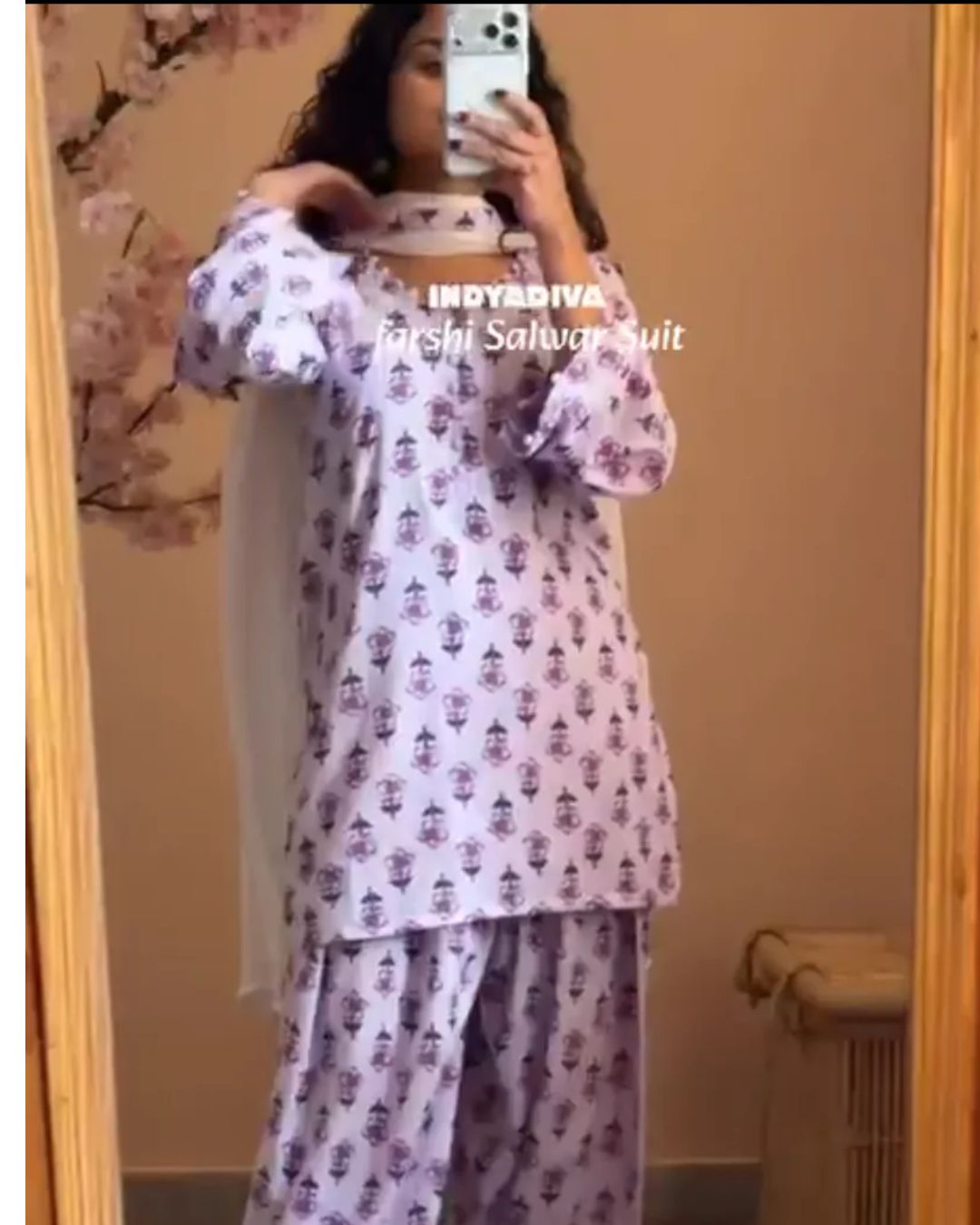 Indyadiva Geet lilac three pcs farshi set