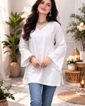 indyadiva Hans Safed Kurti