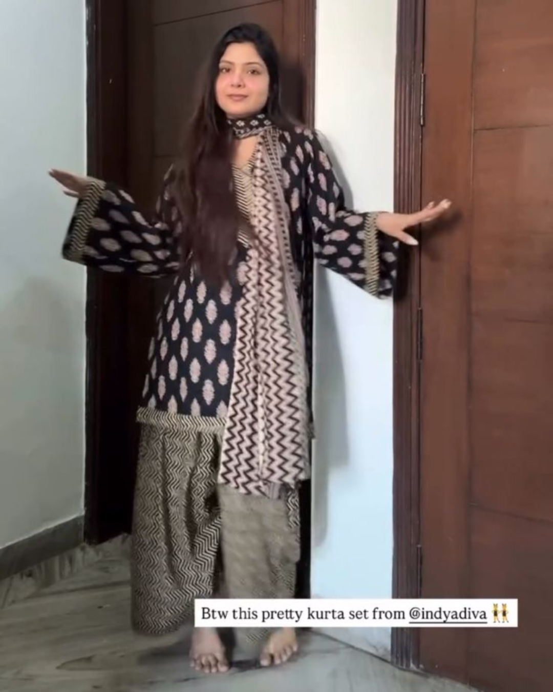 Indyadiva phool Ajrak Cotton 3 pcs Farshi set