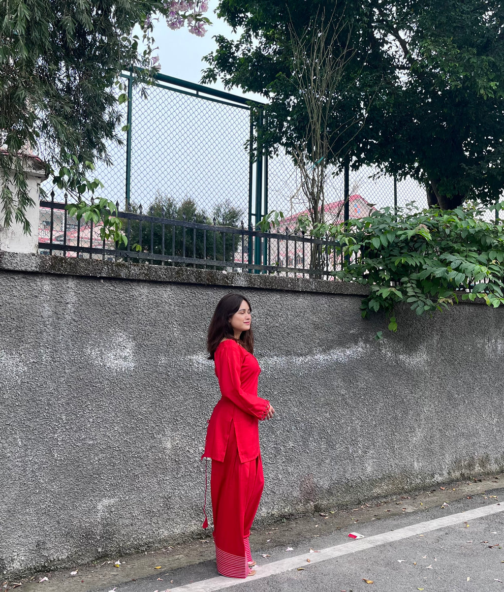 Indyadiva Rivaara Red corset back farshi set