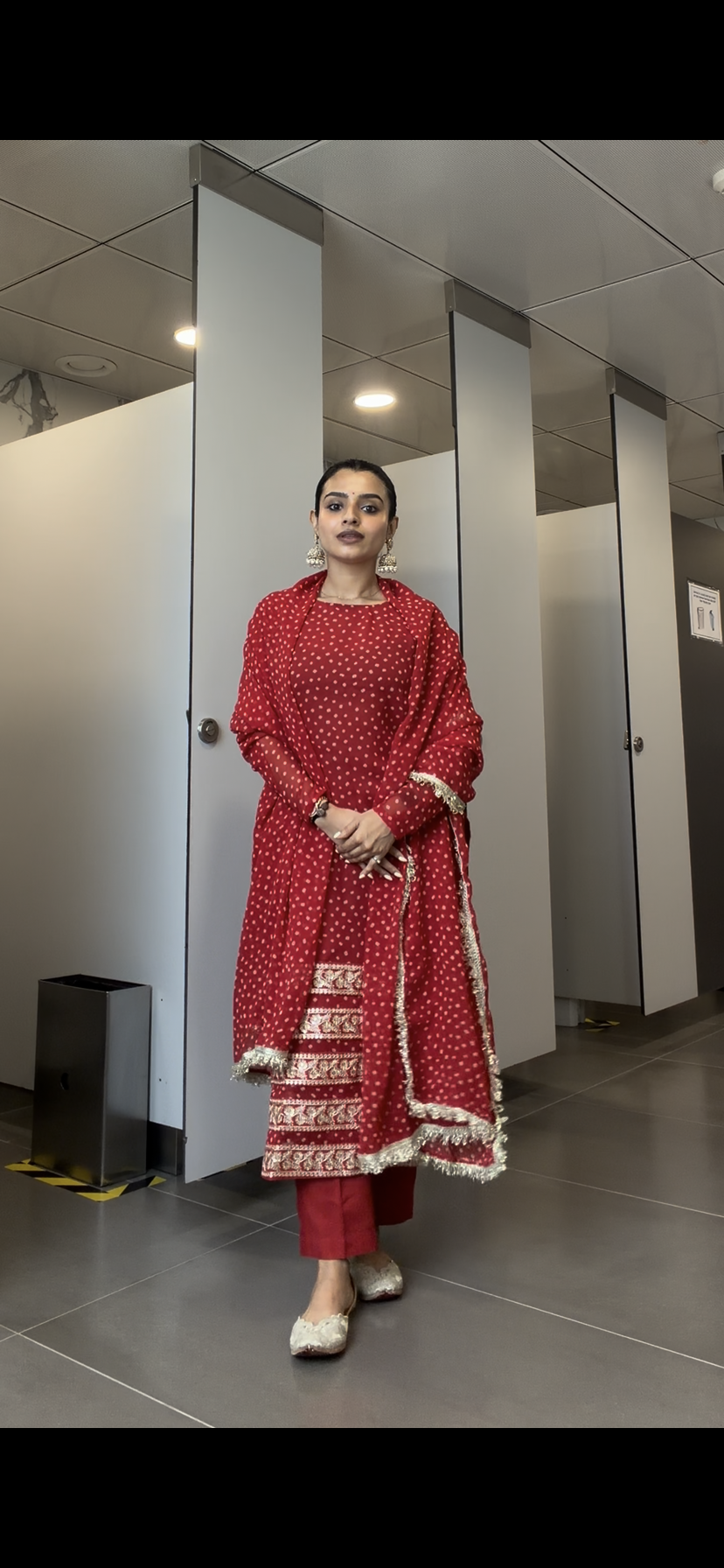 Indyadiva Hana Bandhani Three pcs straight kurti set