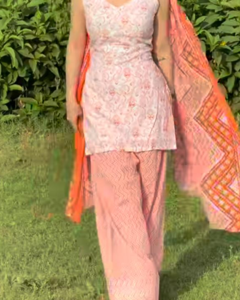 Indyadiva Rhem 3 pcs Backless Short Kurti With Farshi Salwar