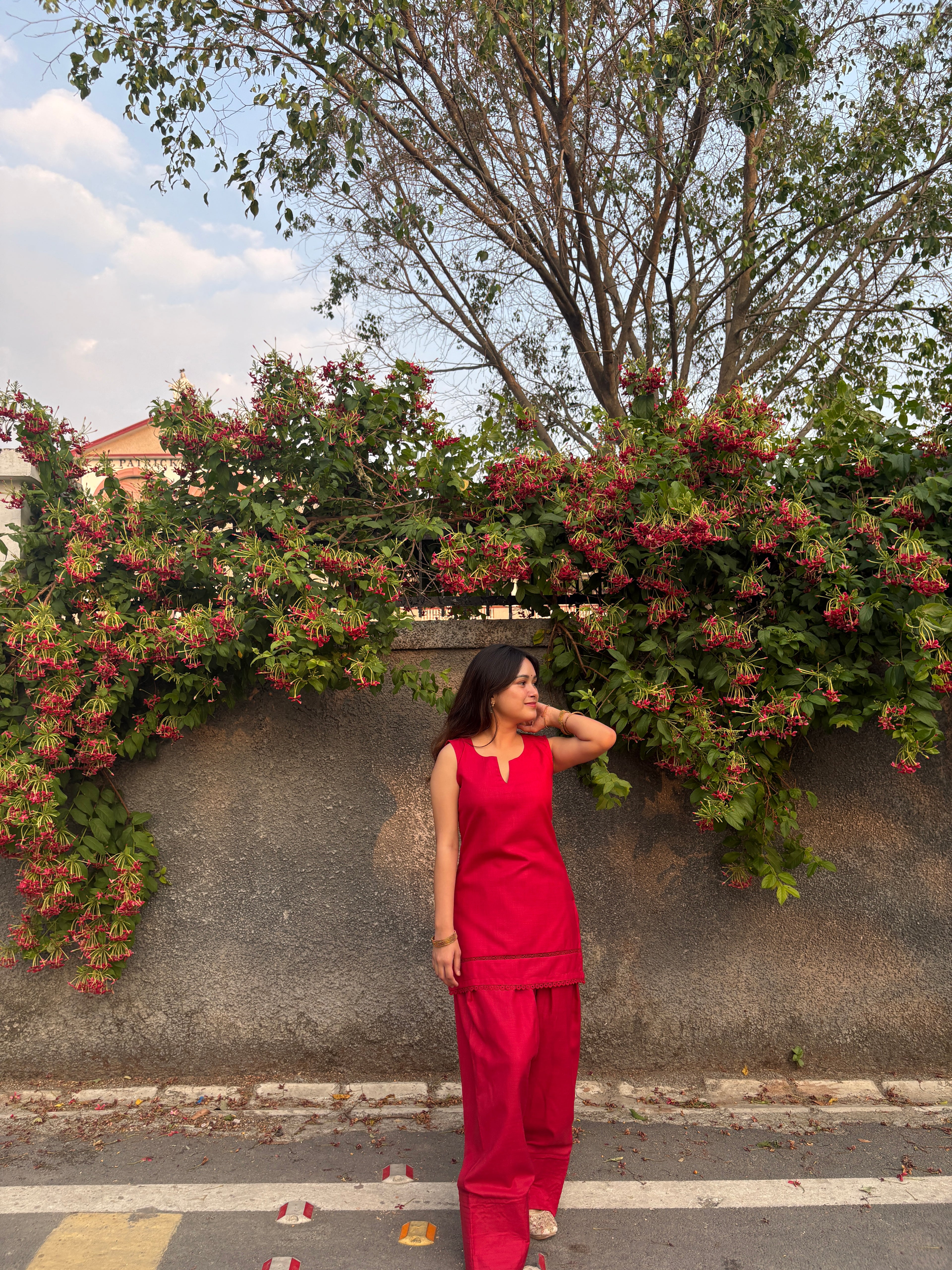 Indyadiva Laalima maroon Seelveless Farshi Set
