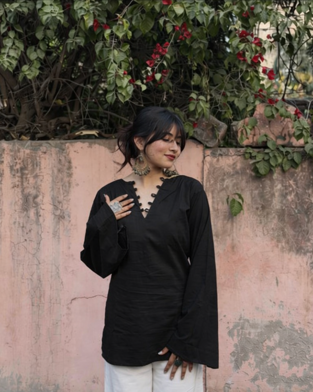 Indyadiva Gungun BLack Short kurti