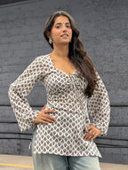 Indyadiva Rita sweetheart neck with corset detailing short kurti
