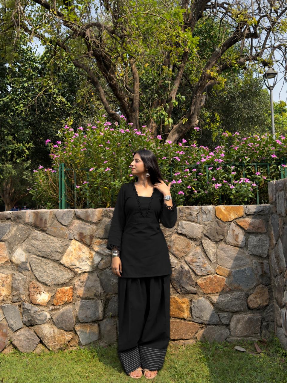 Indyadiva Gulbahar Blush Kurta Set